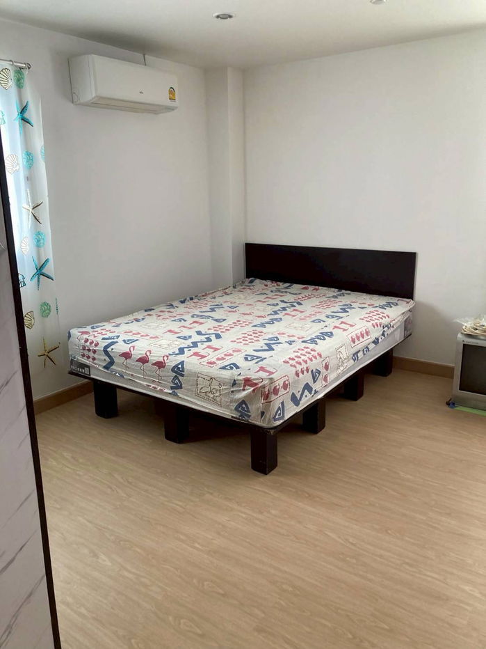 For rent The Oasis Silom  Floor 5 , 24 sq.m.