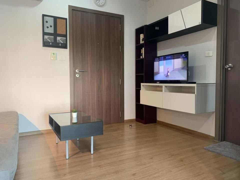 🔥Hot Deal🔥 For Rent 📌 The Base Sukhumvit 77 (Line ID: @arent) Negotiable price! ✅ We also manage many other projects great deals on every rental!