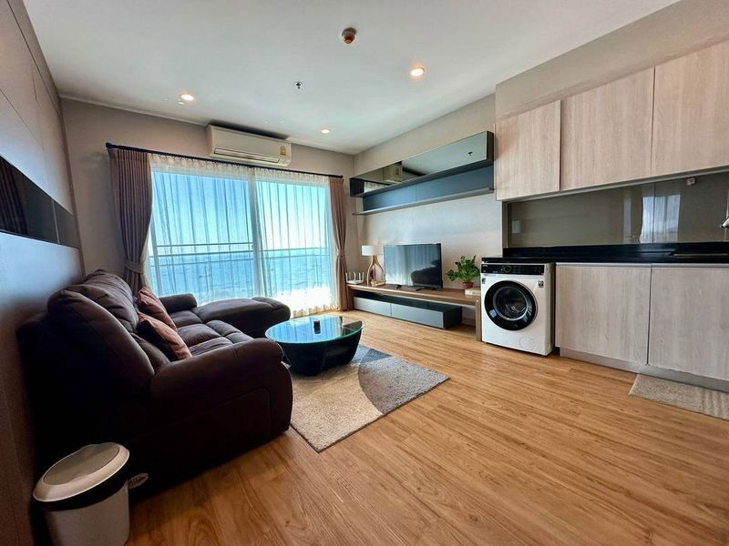 The Sea Condo Sriracha for rent, beautiful room, high floor, sea view, fully furnished, move in Ready