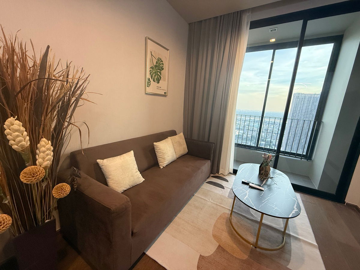 Renting Ideo q sukhumvit 36 1bed high floor
