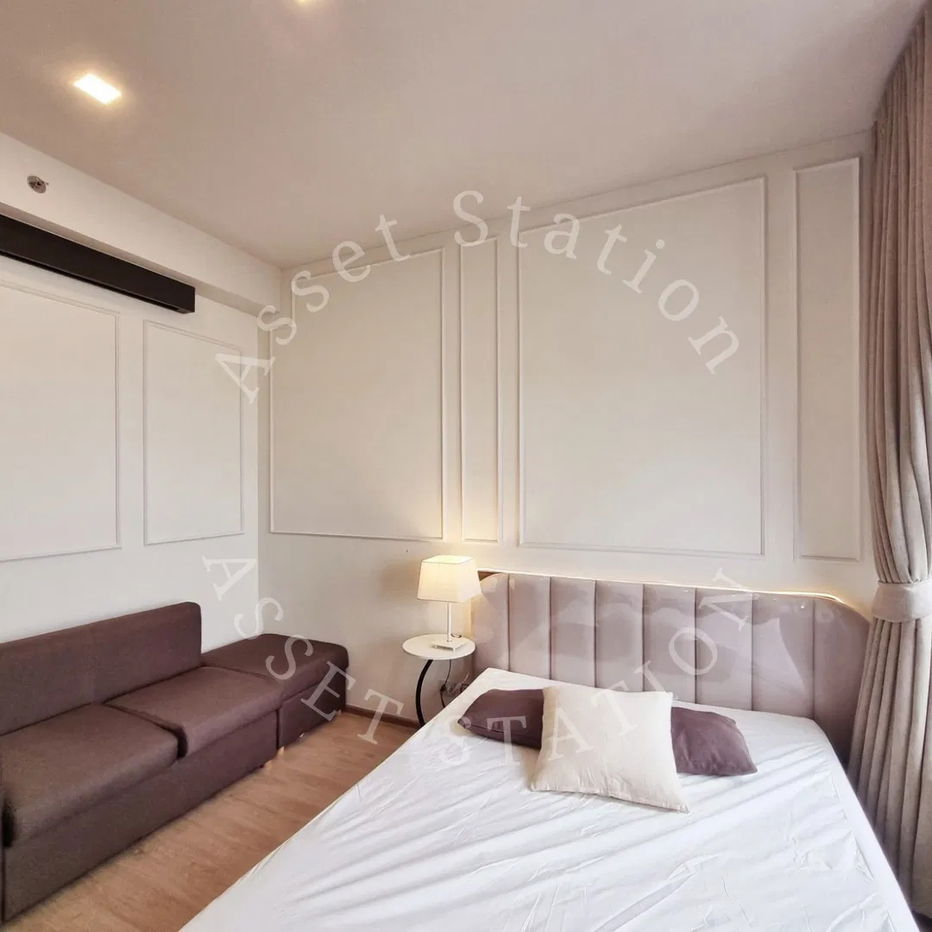For rent: Centric Ratchayothin MRT Phahon Yothin