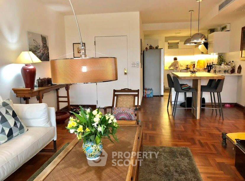 2-BR Condo at Supreme Ville Condominium near MRT Khlong Toei (ID 2452210)