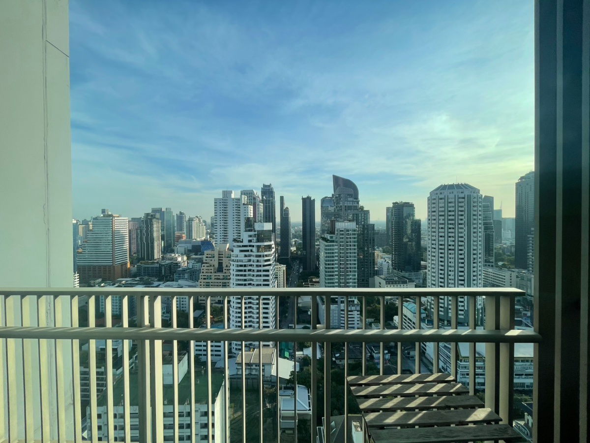 FOR RENT-- 2 BEDROOM 80 SQ.M -- READY TO MOVE IN -- CALL NOW 094-641-5974