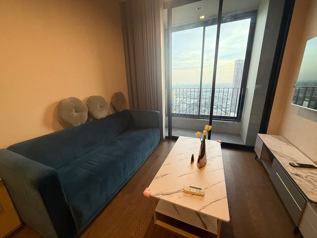 ให้เช่า Ideo q sukhumvit 36 ​​1นอน ชั้นสูง เฟอร์ครบ