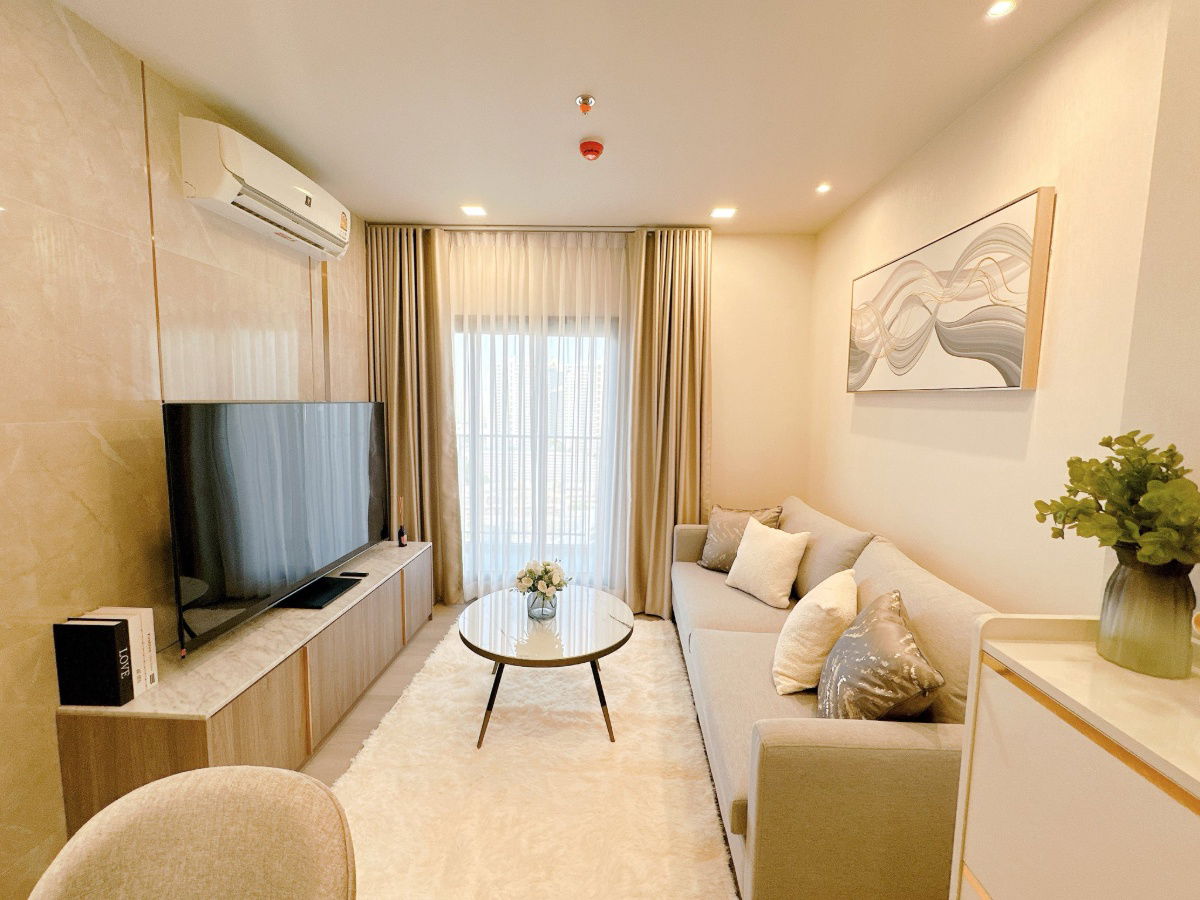 Life Phahon Ladprao Condo for rent 2 beds Fully Furnished all electric appliances