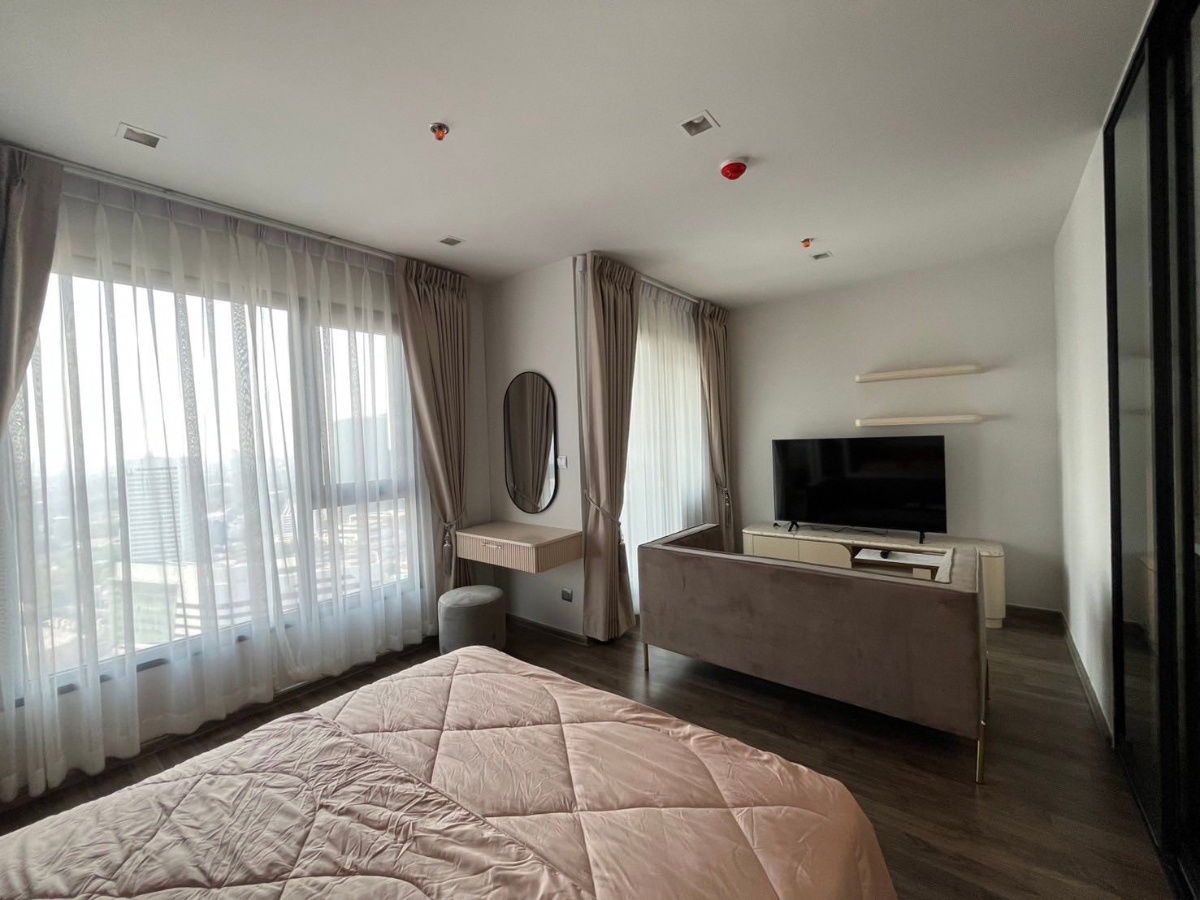 🔥Hot Deal🔥 For Rent 📌 Life Ladprao Valley (Line ID: @arent) Negotiable price! ✅ We also manage many other projects great deals on every rental!