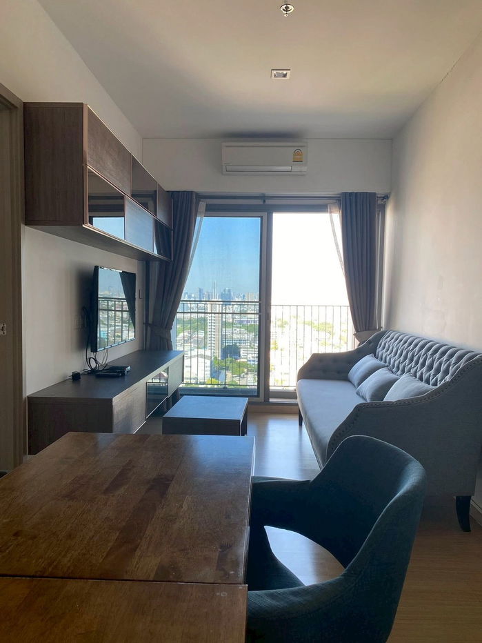 Whizdom Connect                 Sukhumvit