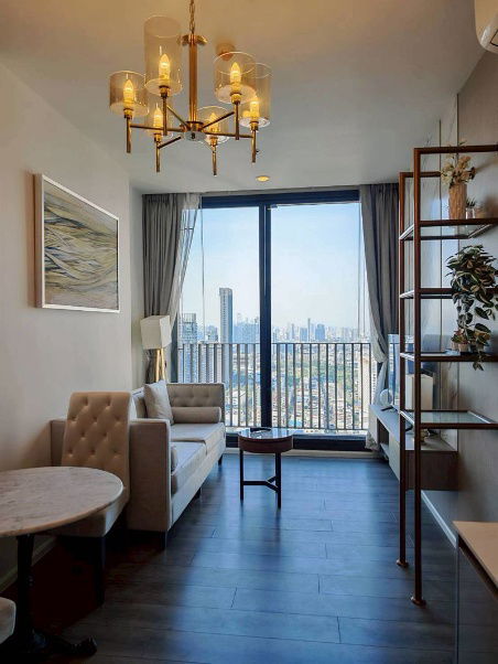 For Rent Whizdom Essence Sukhumvit Fully Furnished (Near BTS Punnawithi)