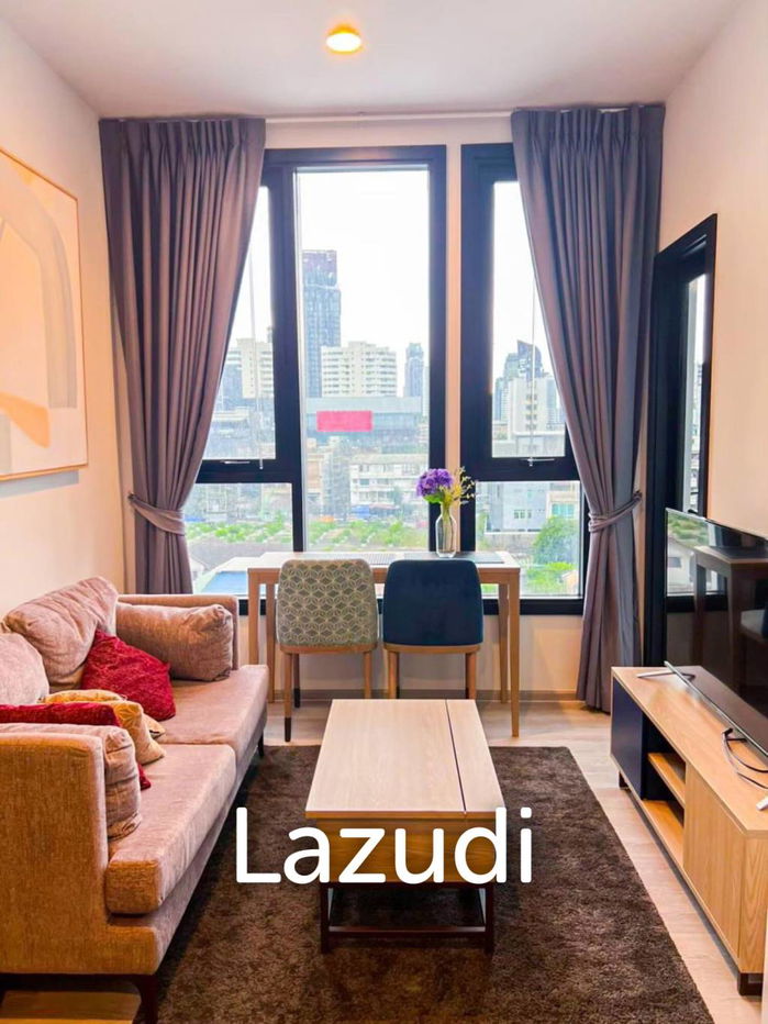 1 Bed 1 Bath 30 SQ.M XT Ekkamai