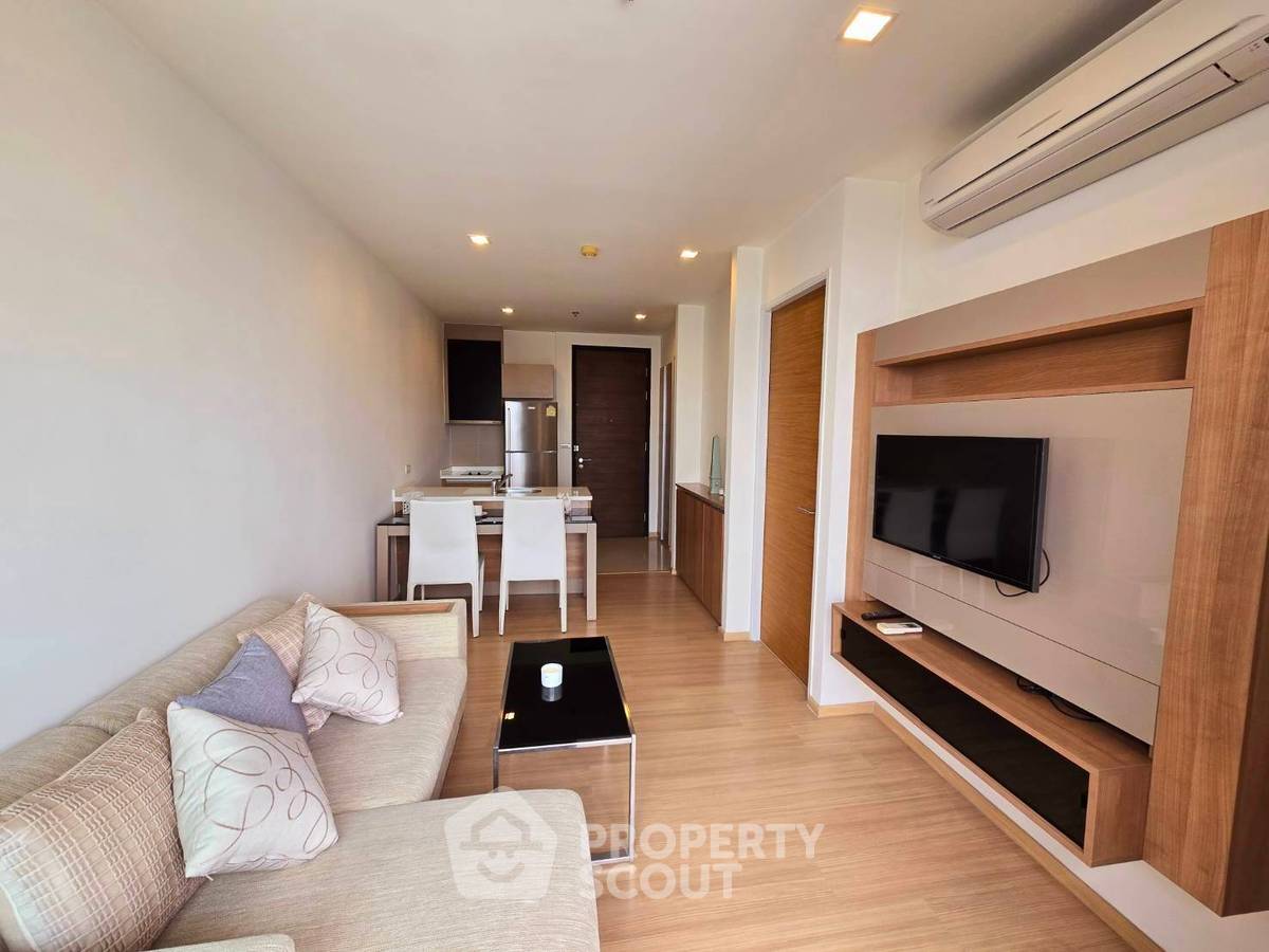1-BR Condo at Rhythm Sukhumvit 50 near BTS On Nut (ID 1882057)
