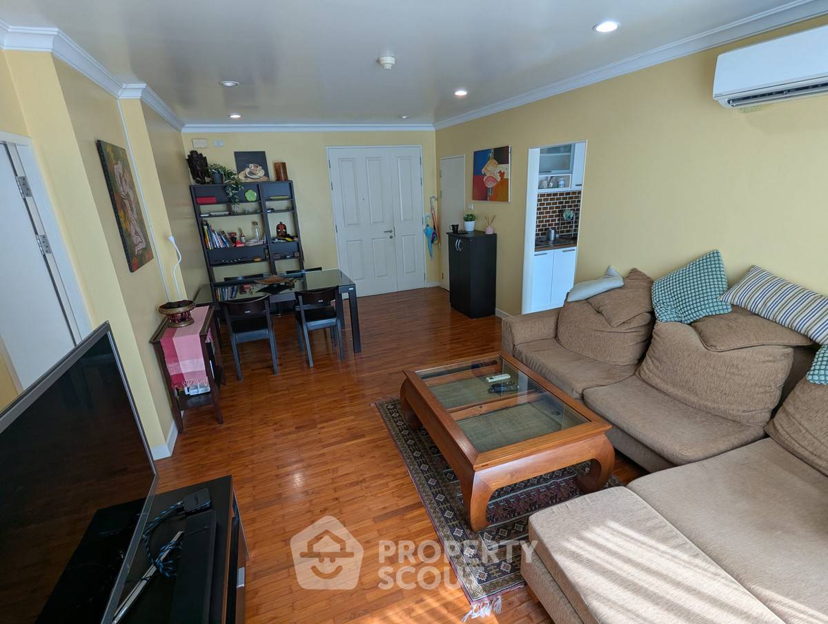 1-BR Condo at Baan Siri Sukhumvit 10 Condominium near BTS Nana (ID 2454204)