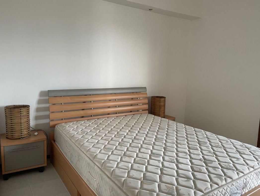 For rent: The Living Tower Sukhumvit 64/1, 9th floor