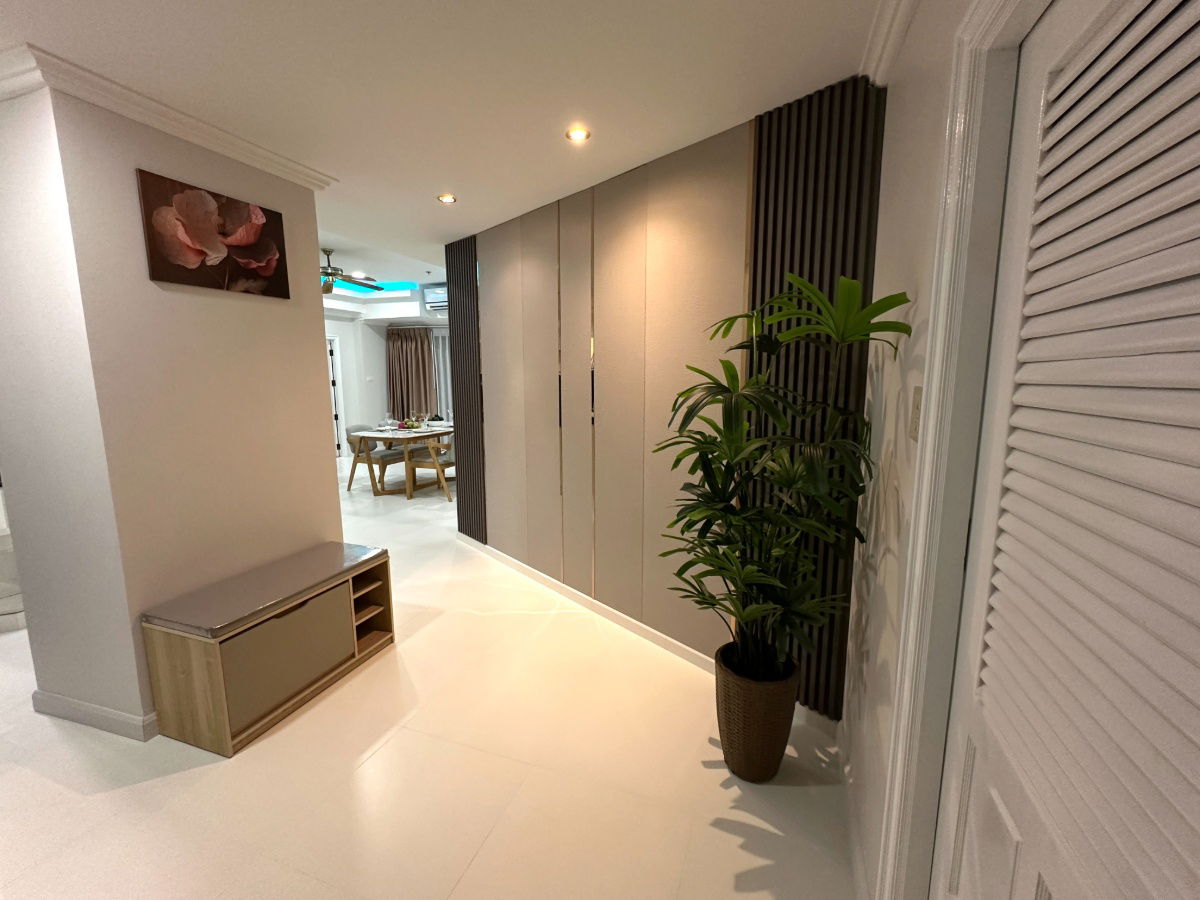 Condo 2bedroom Short term & Per day Rental Jomtien Pattaya By Owner