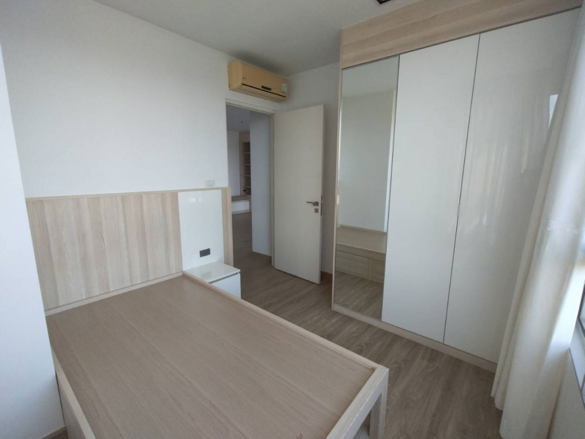 P-43612 公寓出租 The Room Sathorn-Taksin 家具齐全（来访时再次确认）