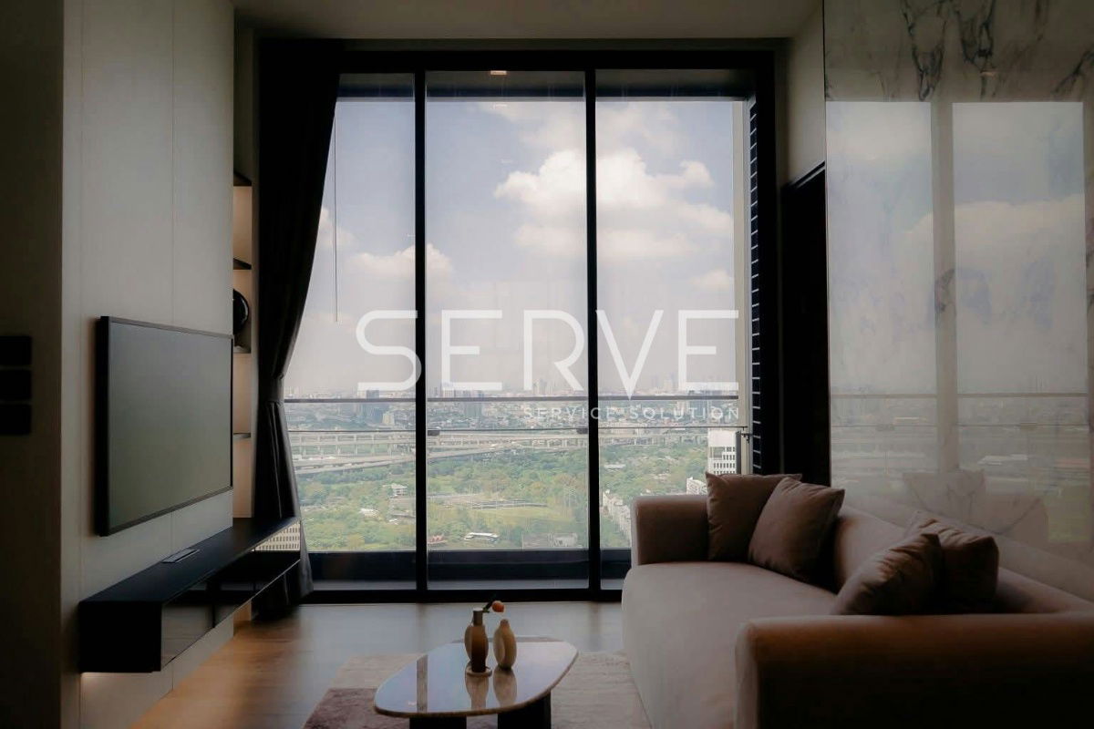 2 Beds with Bathtub Nice Room  Fully furnished  Private Lift Good Location Close to BTS Ratchathewi 390 m @  The Crest Park Residences