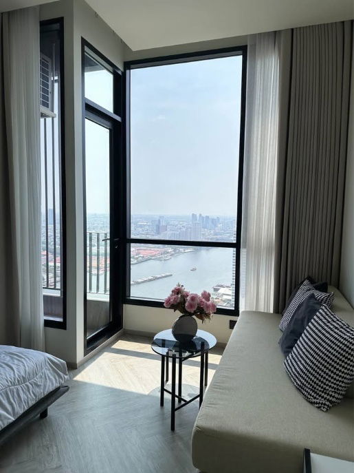 代码: KJ9964 出租 Chapter Charoennakhon - Riverside 🔥🔥 线路 ID: @kjcondo (with @)🔥🔥