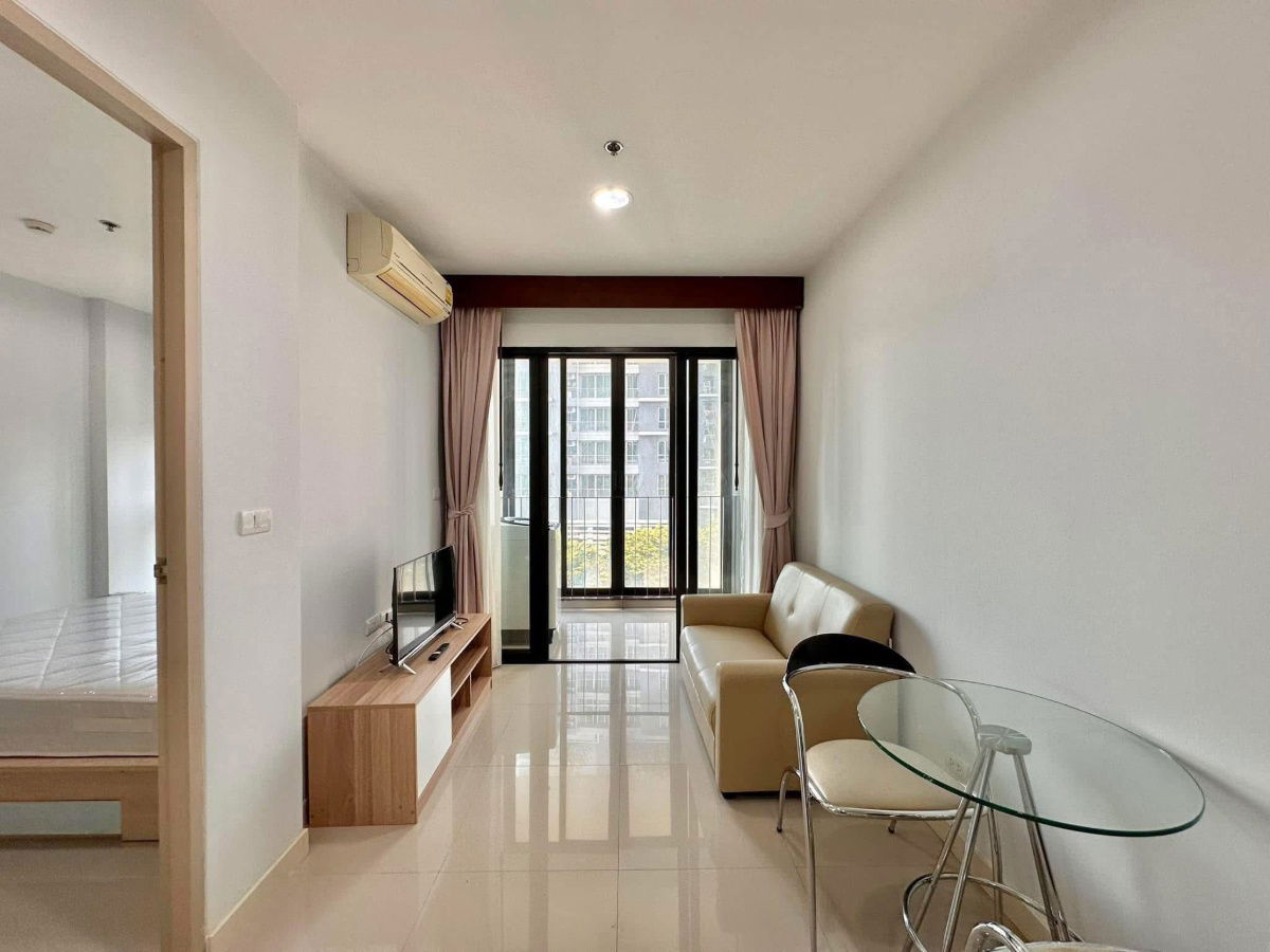 🔥Hot Deal🔥 For Rent 📌 IDEO Ratchada - Huaykwang (Line ID: @arent) Negotiable! ✅ We also manage many other projects great deals on every rental!