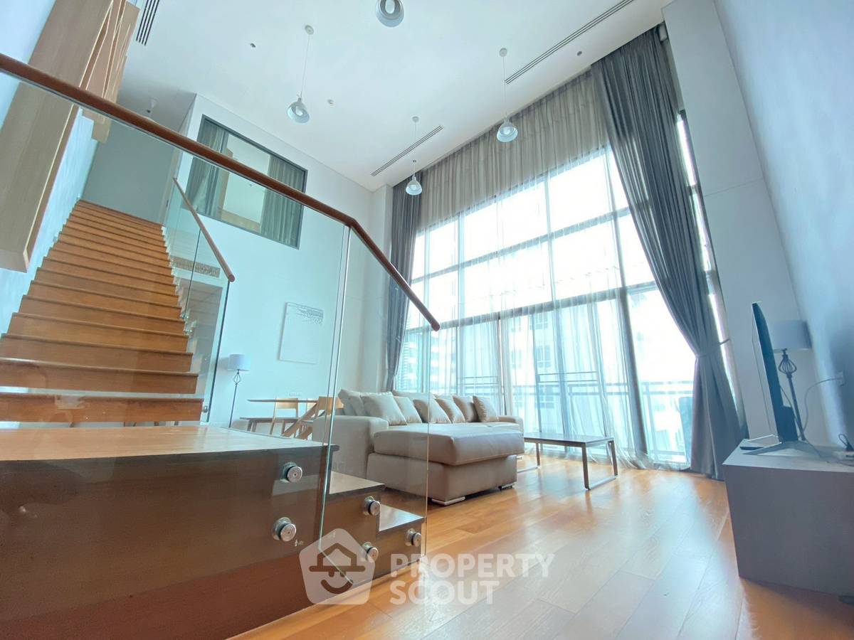 คอนโด 3 ห้องนอน ที่ ไบร์ท สุขุมวิท 24 คอนโดมิเนียม ใกล้ BTS พร้อมพงษ์ (ID 2292563)