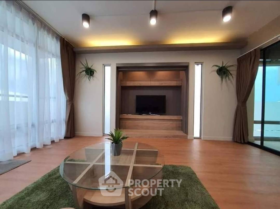 2-BR Condo at Riviera Up Condominium Muang Thong Thani in Ban Mai (ID 1430622)