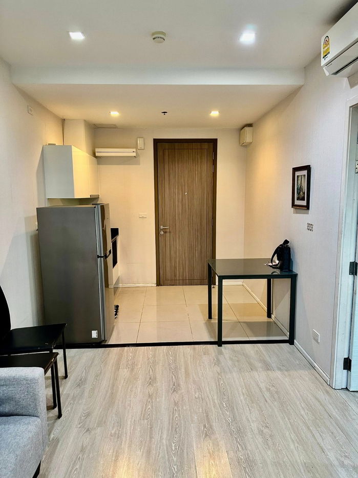 ✨ #OL2306_481✨𝗙𝗼𝗿 𝗥𝗲𝗻𝘁 1️⃣5️⃣k.🔥🔥 #Near MRT Suthisan ✨#Available room, can make an appointment to view Condo Quinn Condominium (Ratchada 17)