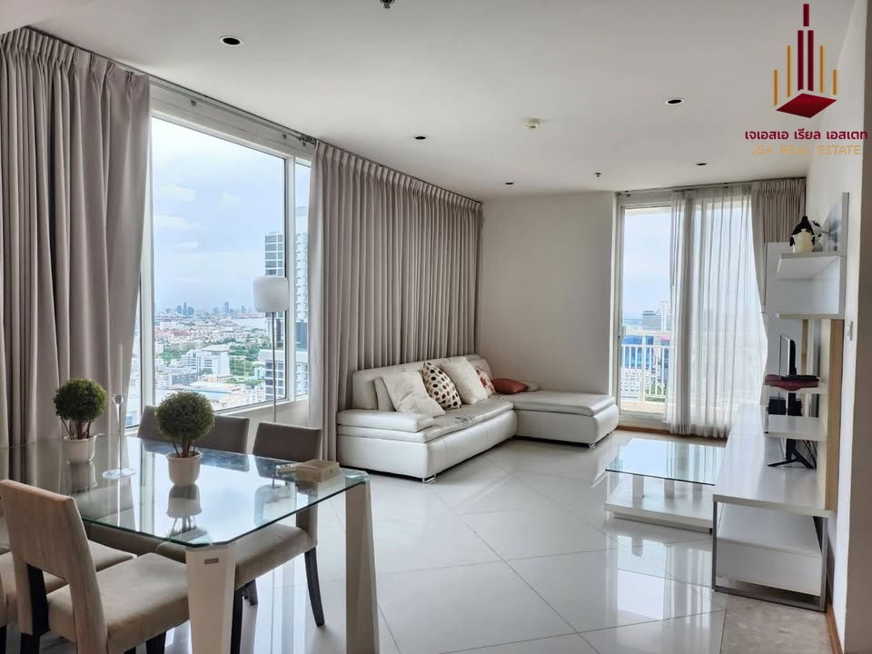 ✨ For Rent : The Empire Place Condo ✨  💰 Only 70,000  thb/month