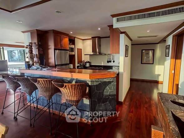 3-BR Condo at Garden Cliff 2 Condominium close to Pattaya South (ID 2417764)