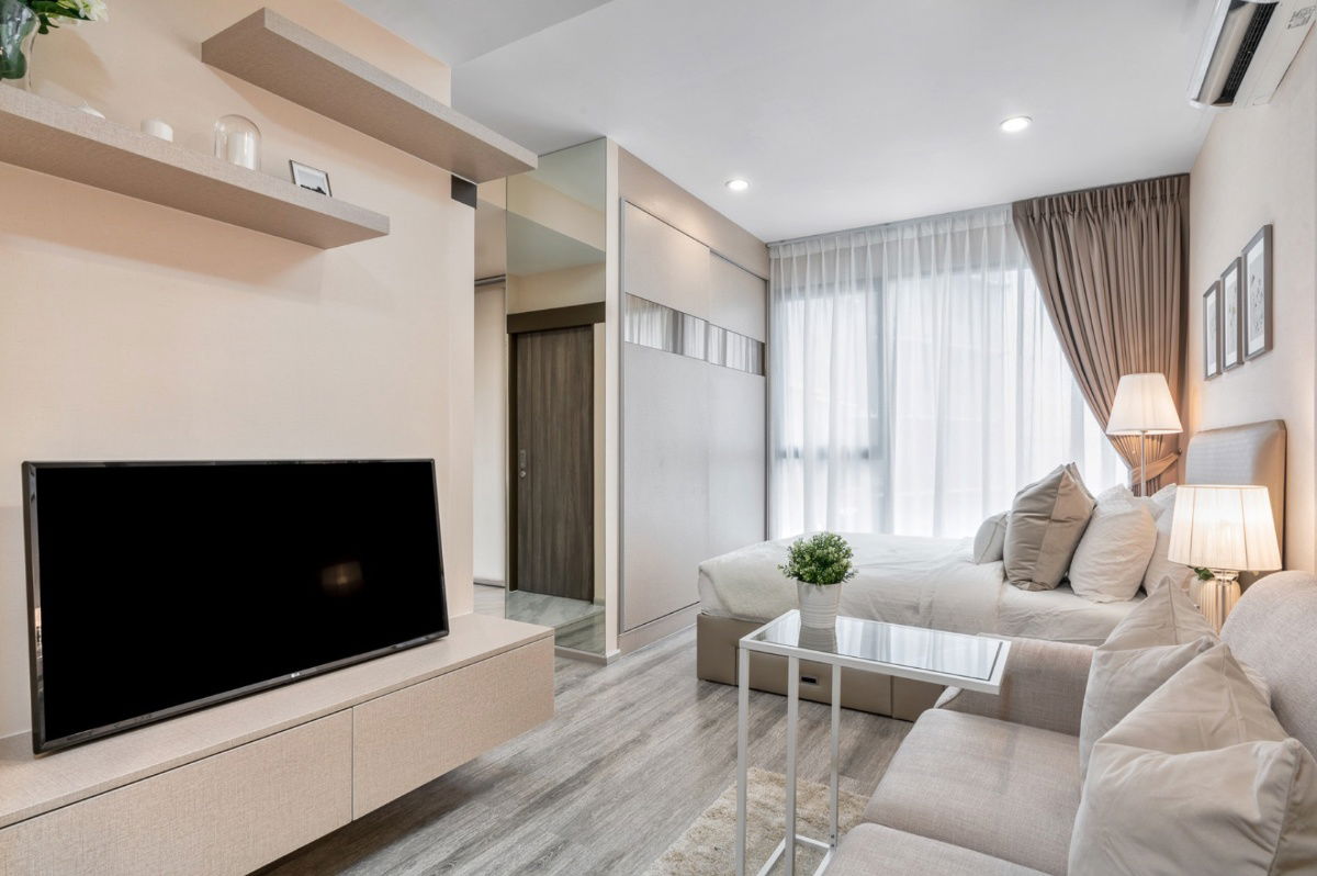 IDEO Mobi Asoke !! For rent Addlineid: Nattyproperty