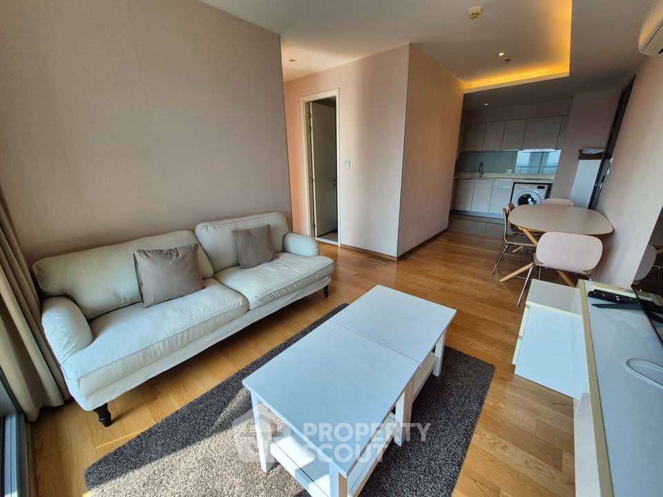 2-BR Condo at H Sukhumvit 43 near BTS Phrom Phong (ID 2377328)