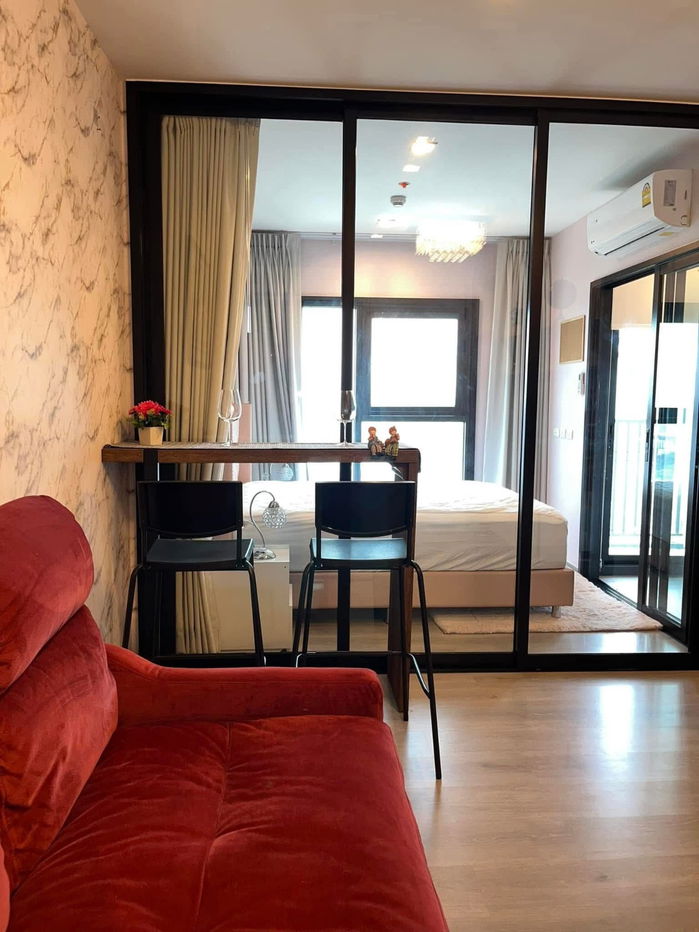 Condo For Rent // The Base Phetkasem