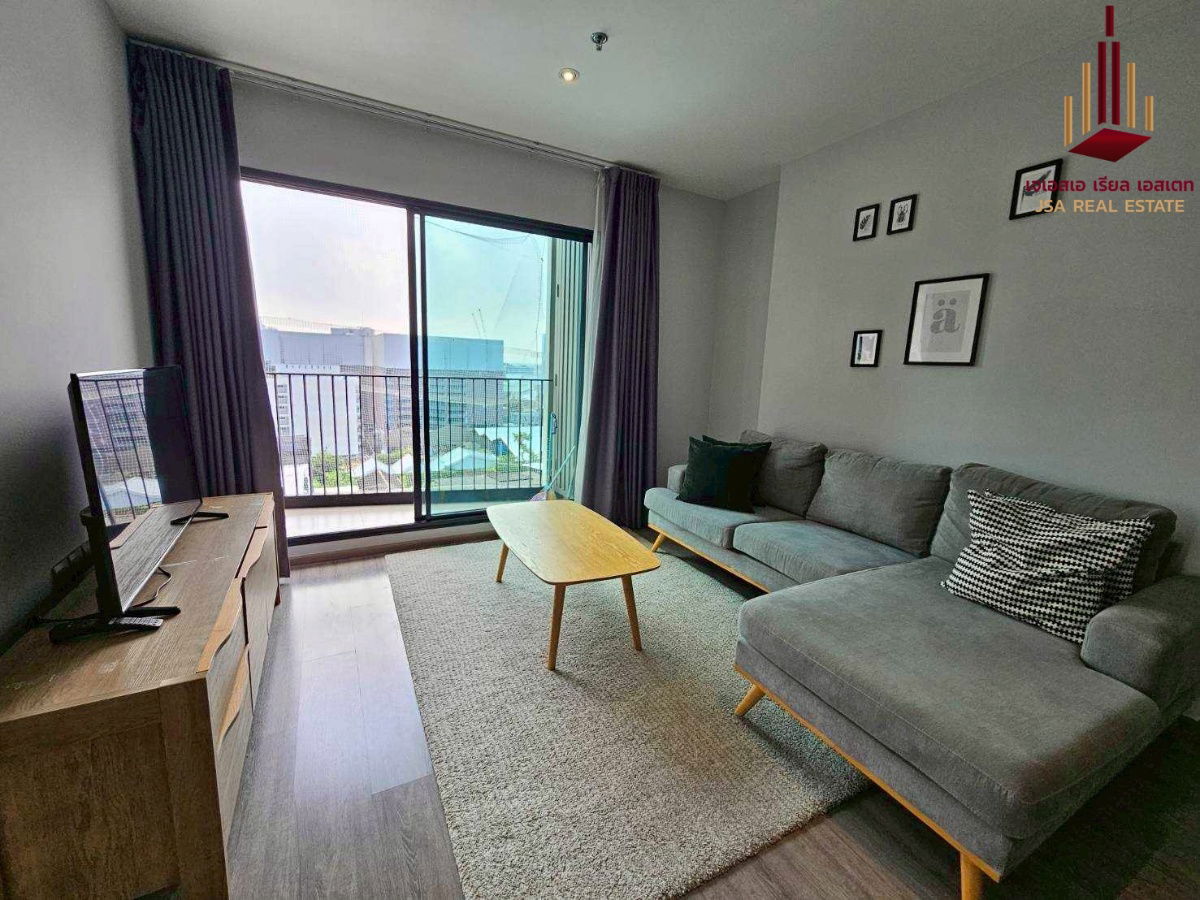 ✨ For Rent : RHYTHM Ekkamai Condo ✨  💰 Only 65,000  thb/month