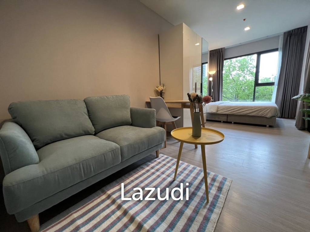 Modern 1-Bedroom Condo at Life Asoke Hype