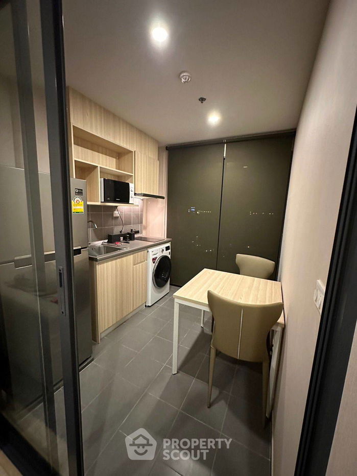 1-BR Condo at Ideo O2 near BTS Bang Na (ID 993379)