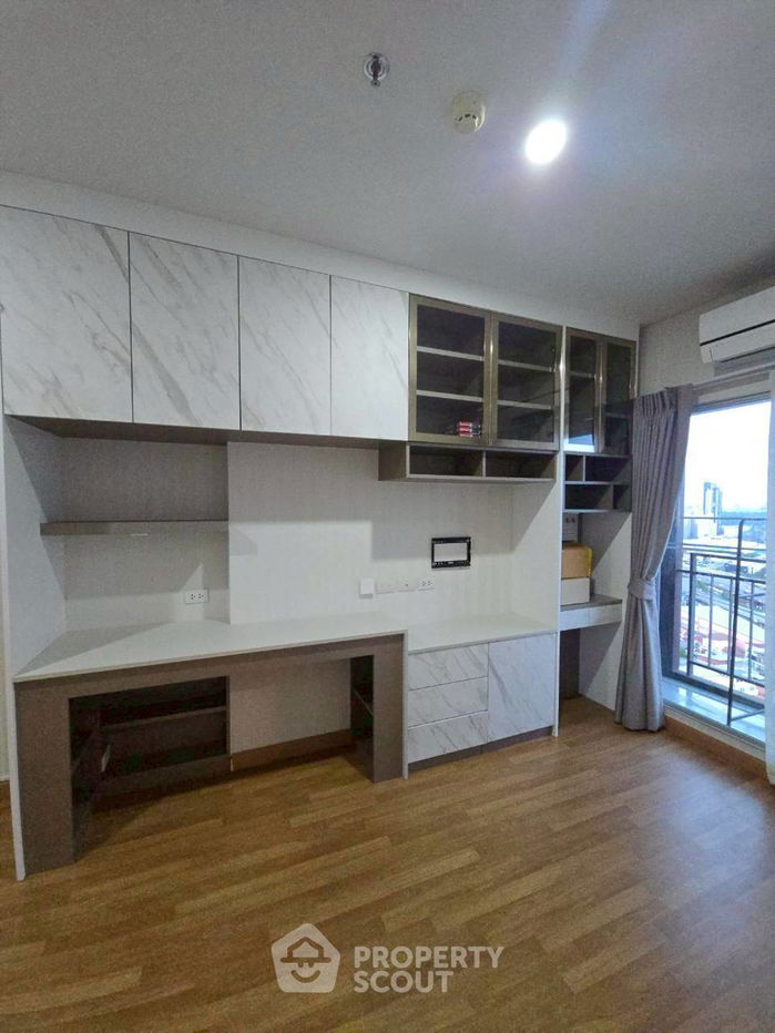 1-BR Condo at Lumpini Place Ratchada-Sathu close to Sathu Pradit (ID 2458735)