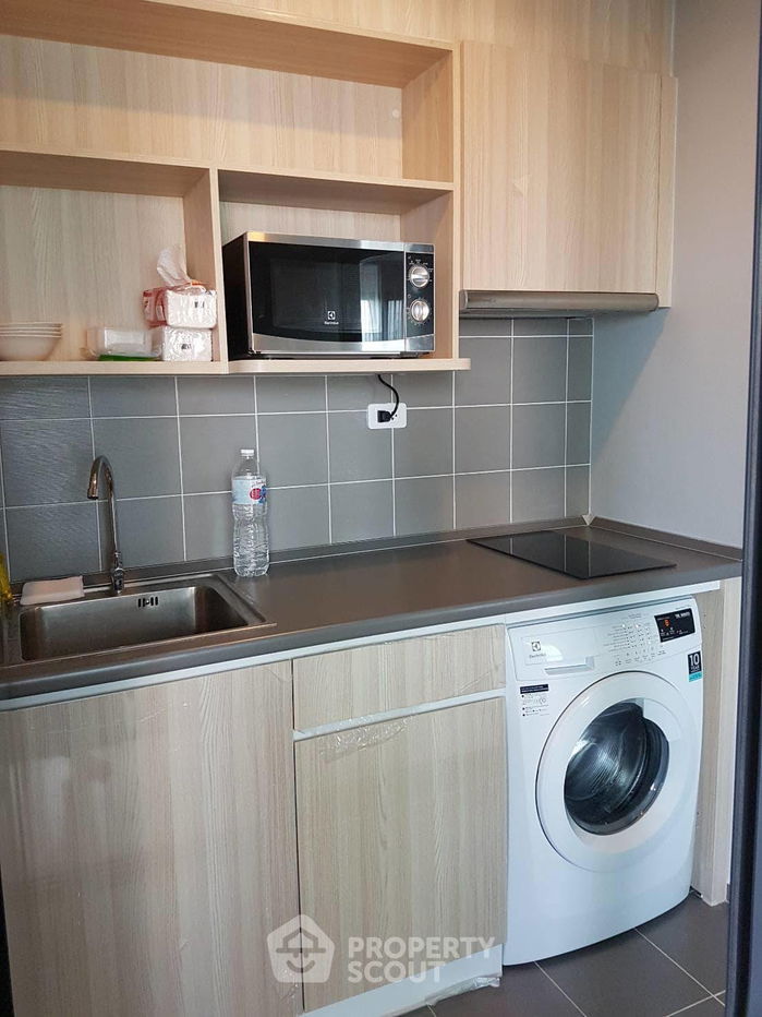 2-BR Condo at Ideo O2 near BTS Bang Na (ID 1801552)