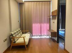 1-BR Condo at The Lumpini 24 near BTS Phrom Phong (ID 507884)