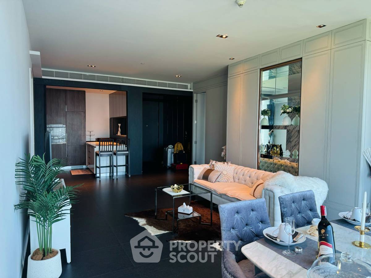 2-BR Condo at 185 Rajadamri near BTS Ratchadamri (ID 1869601)