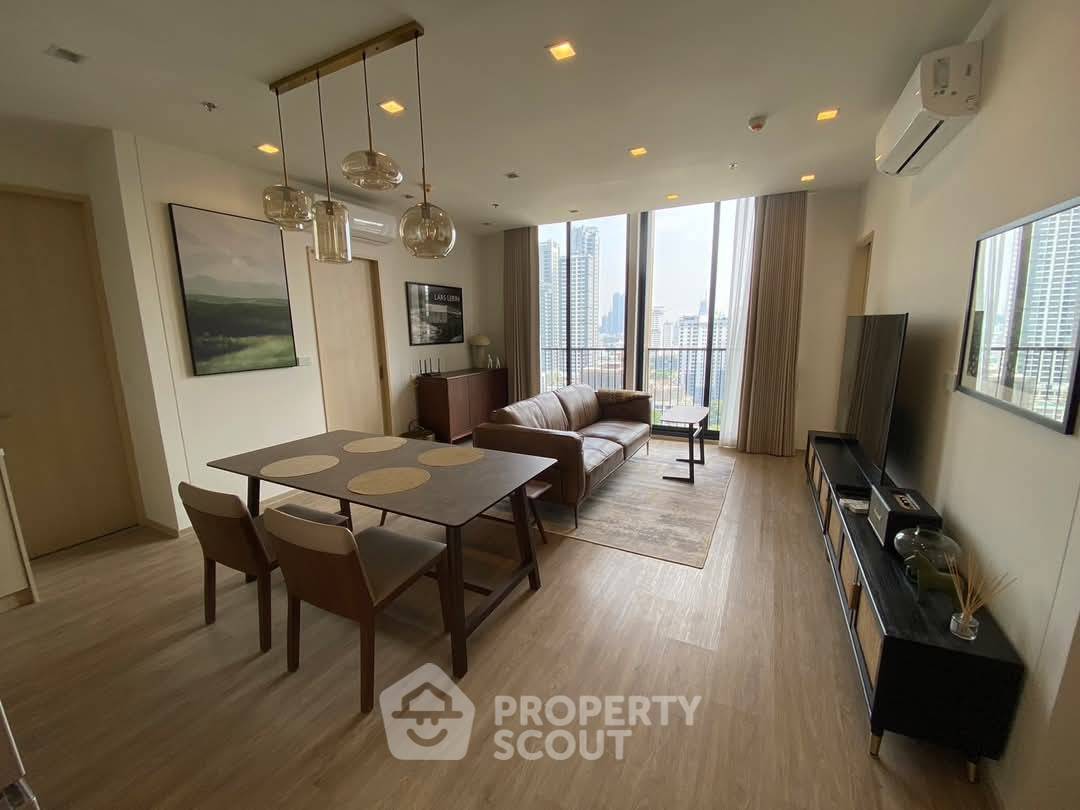 2-BR Condo at Noble State 39 near BTS Phrom Phong (ID 1949476)