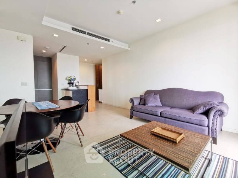 BTS Saphan Taksin အနီး The River Condo ရှိ 2-BR ကွန်ဒို (ID 513422)