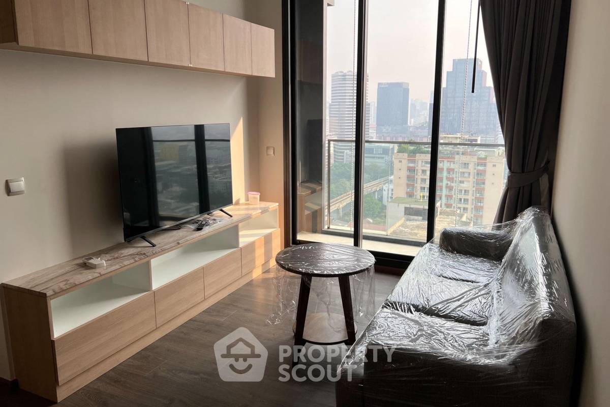 2-B患者对25岁学生和顾留的讲话。