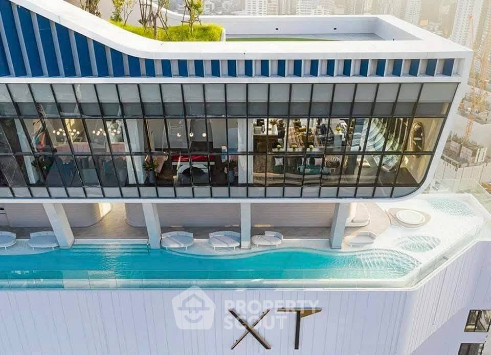 1-BR Condo at XT Ekkamai near BTS Thong Lor (ID 2300194)