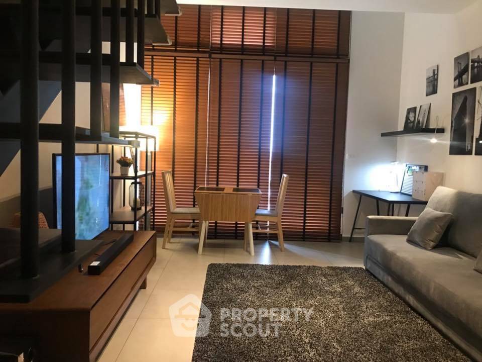 1-BR Condo at The Lofts Ekkamai near BTS Ekkamai (ID 515225)