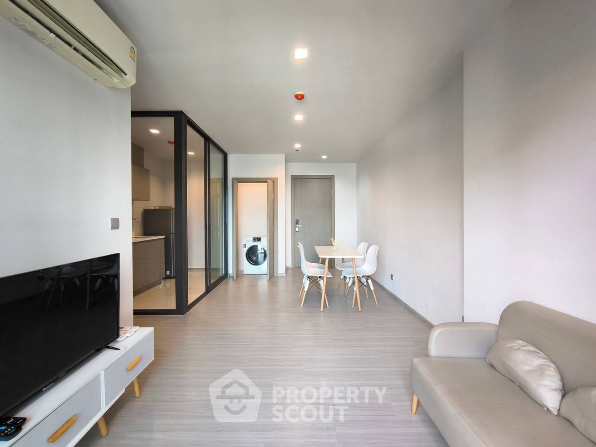 2-BR Condo at Life Asoke - Rama 9 near MRT Phra Ram 9 (ID 2073943)
