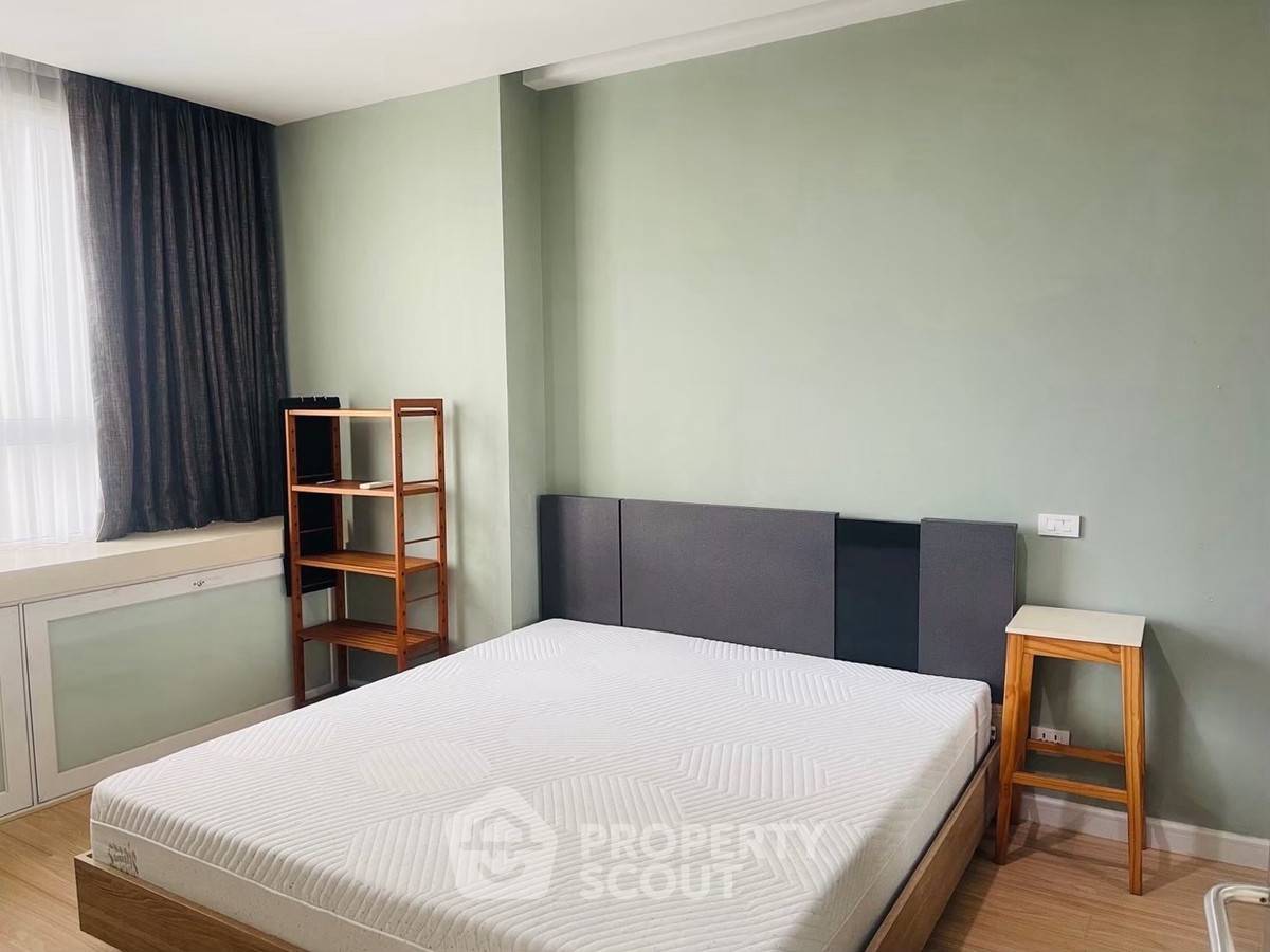 1-BR Condo at T.c. Green Rama 9 near MRT Phra Ram 9 (ID 2462726)