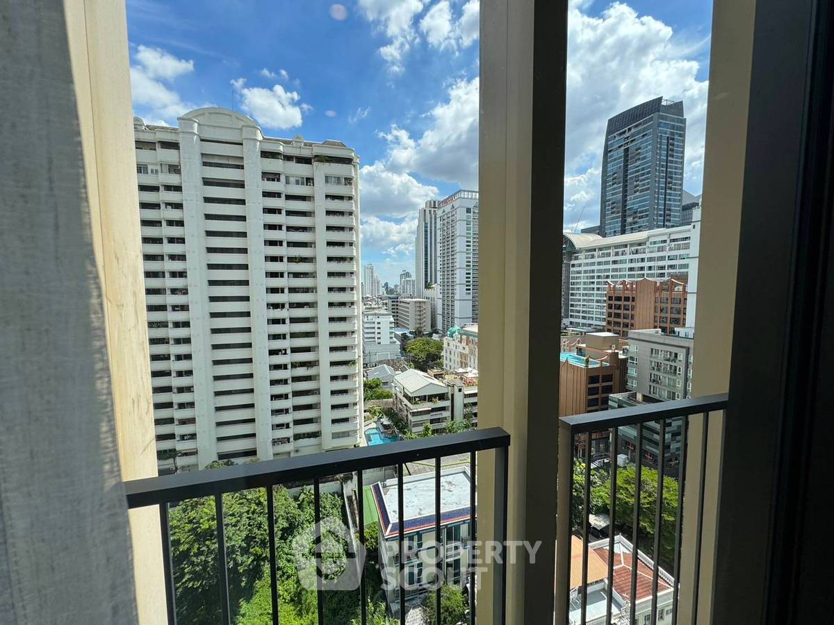 2-BR Condo at Noble Be Sukhumvit 19 near BTS Nana (ID 1781750)