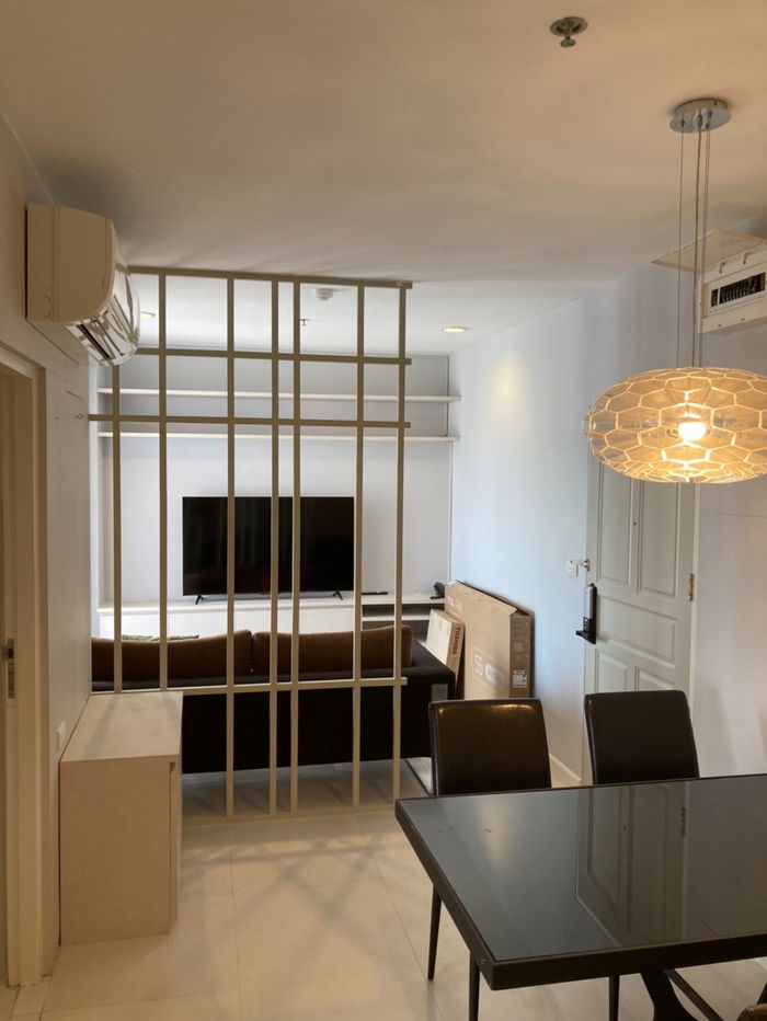 🔥 Hot🔥 NewRenovated Pathumwan Resort 1B1B50sqm. Just 23K/Month only call Ms.Angel(Aumi) 0658209572