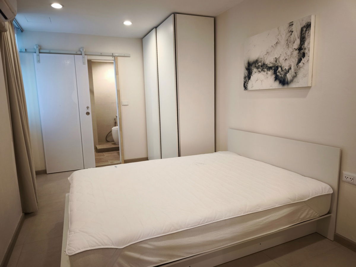 35 SQ.M | 1 Bedroom  | Condo after Renovated | contact owner Line : Chuch_cha