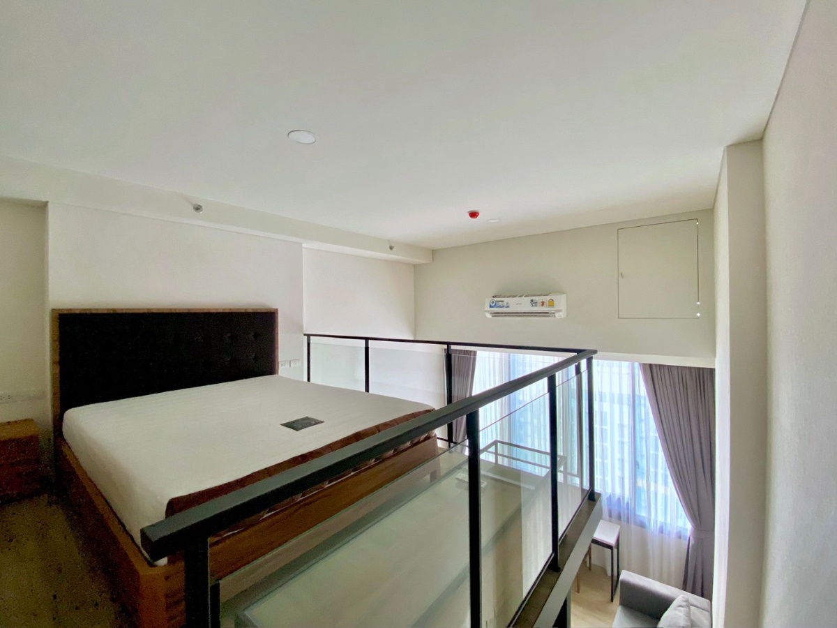 P-43610 Condo for rent Ramada Plaza Residence by Siamese Asset fully furnished (Confirm again when visit).
