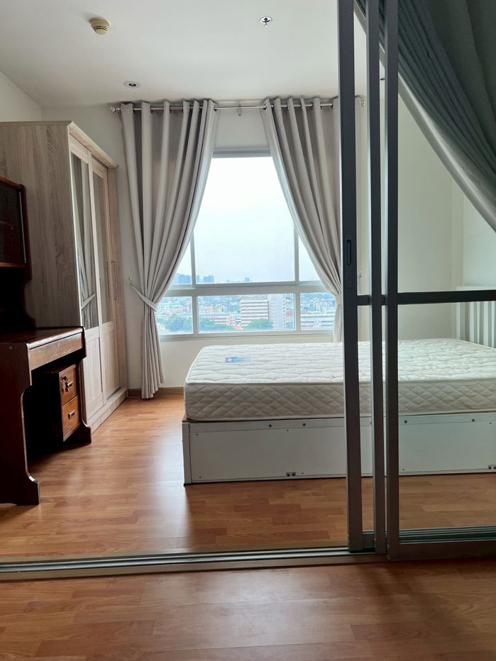 The President Sathorn-Ratchaphuej condominium for rent
