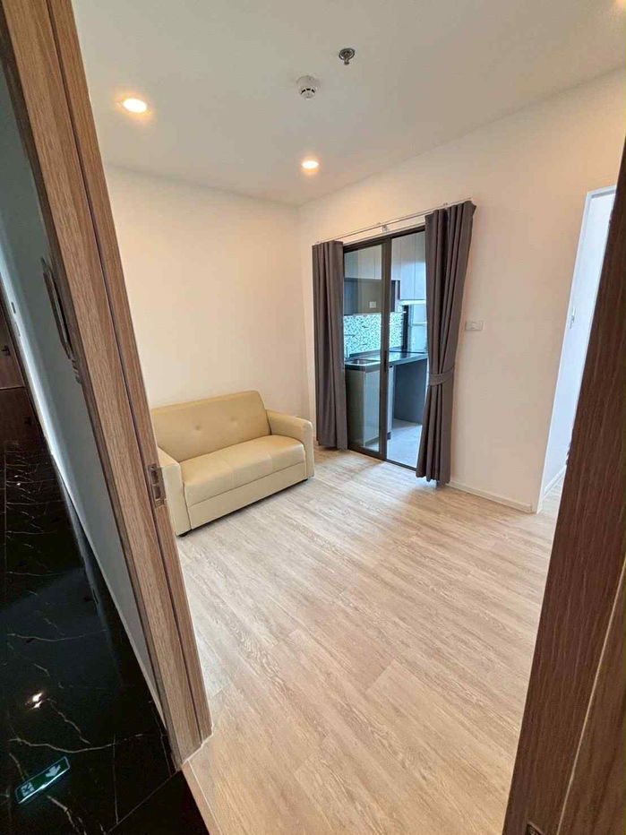 ADD line id : @cutecondo available to touring please make appointment here