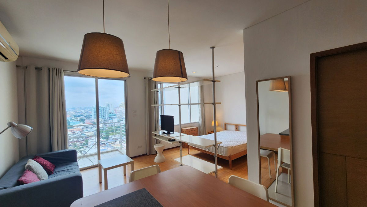 Villa Sathorn | Studio for rent Nice Icon Siam View Good Furnished and Good Location Close BTS Station